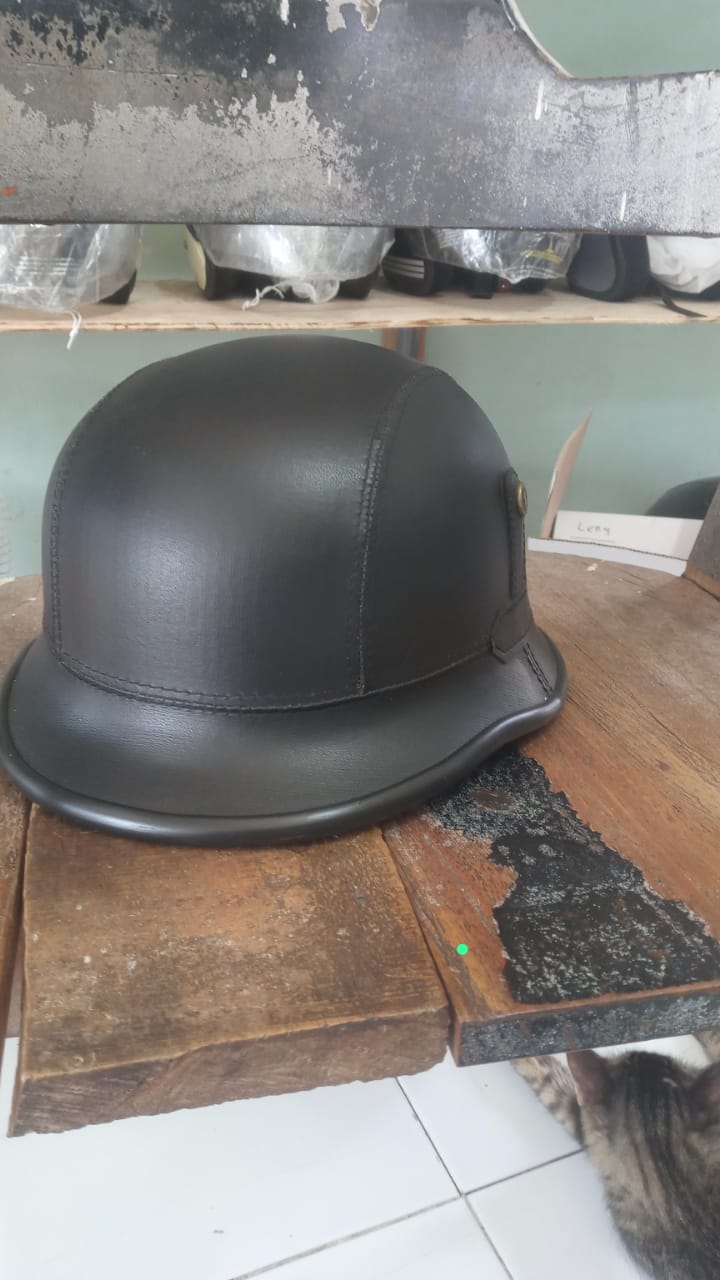 Kids Mini - White Classic - Motorcycle helmet - Rp 200.000