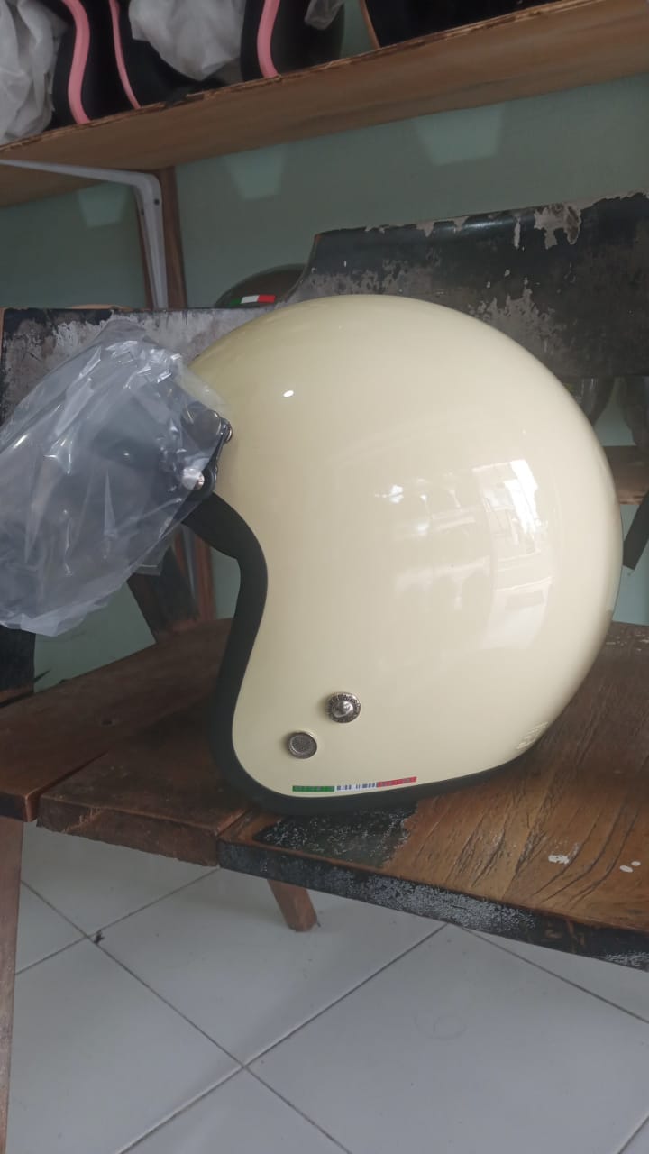 Retro Classic - Pearl Grey - Motorcycle helmet - Rp 350.000