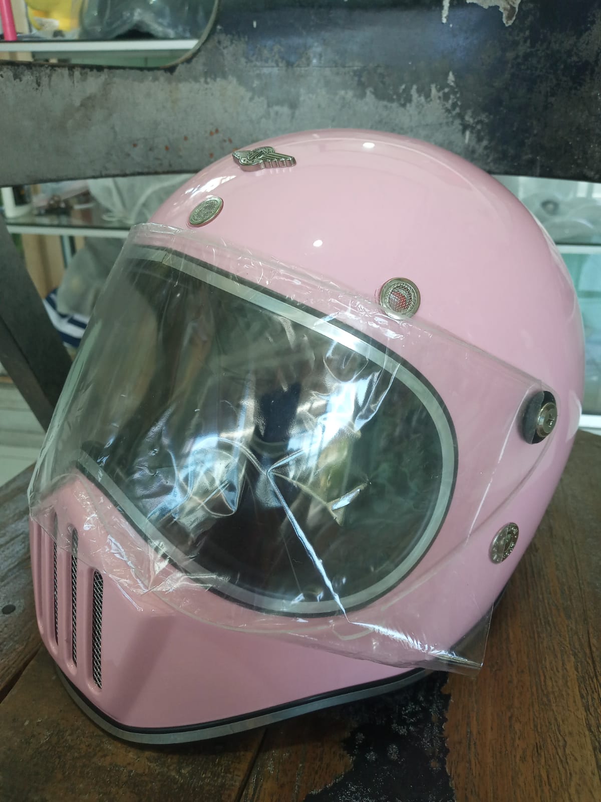 Cakil Pink - Motorcycle helmet - Rp 600.000